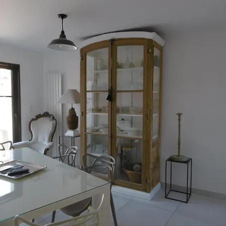 La Brijolie 450m De La La Biroire 別荘 *